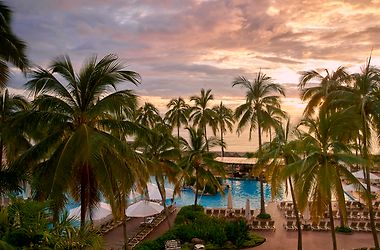 HOTEL SHERATON BUGANVILIAS RESORT AND CONVENTION CENTER PUERTO VALLARTA 5* ( Mexico) - from US$ 163 | BOOKED